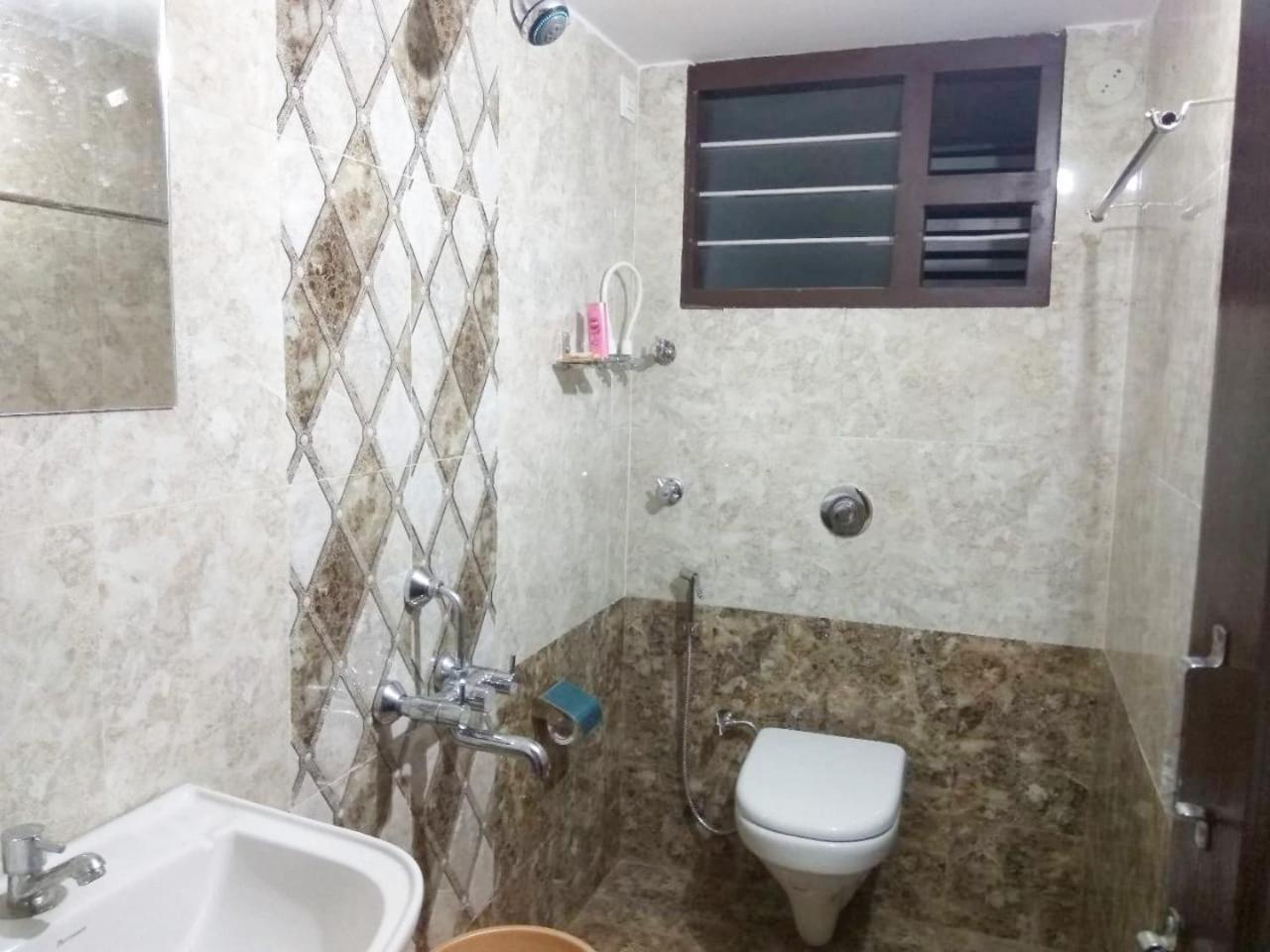 Venus Homes منغالور الغرفة الصورة